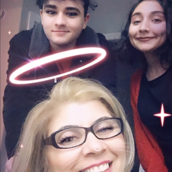 Meet your Posher, Sarab - Picture 1 of 1